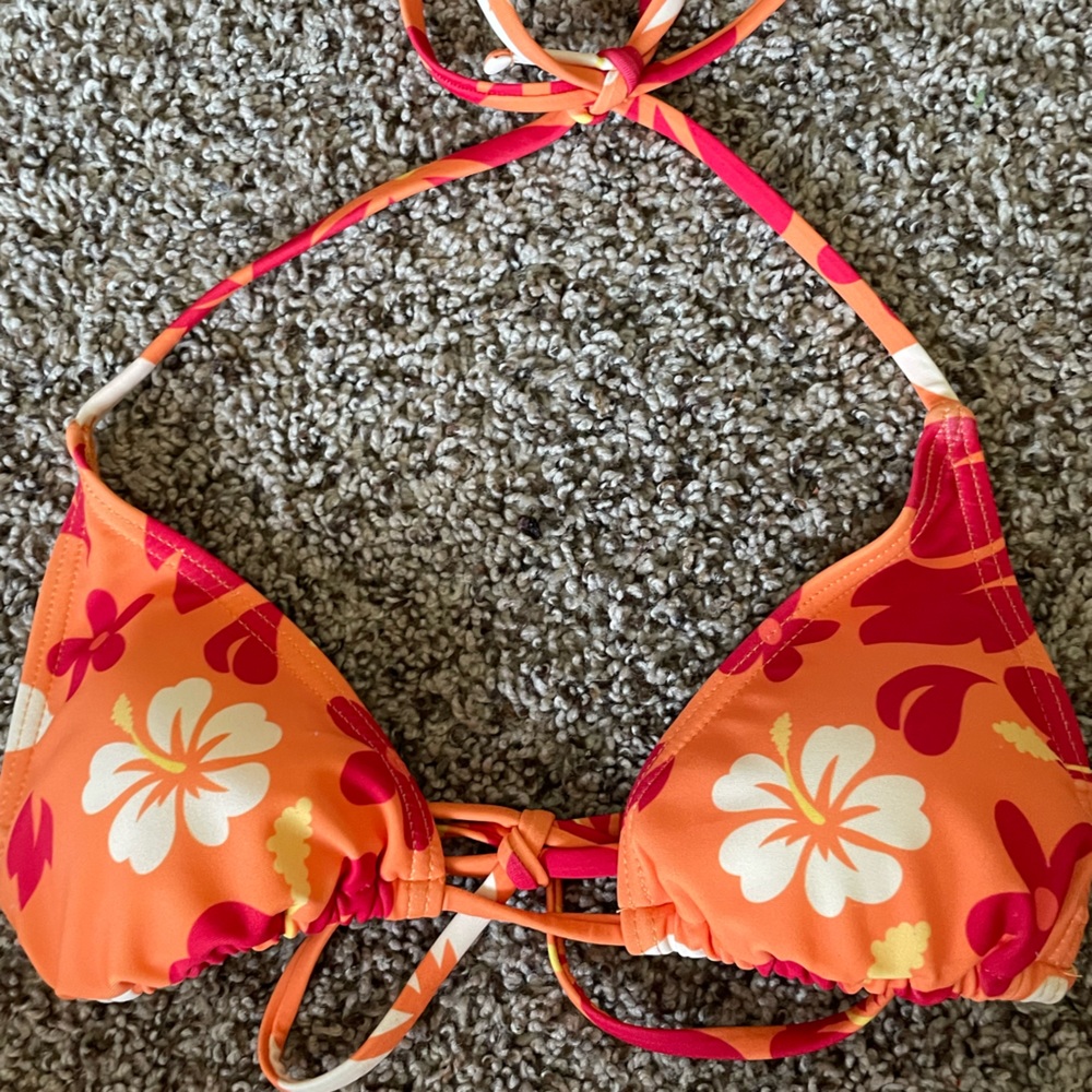 2 pc bikini set - Picture 2 of 3